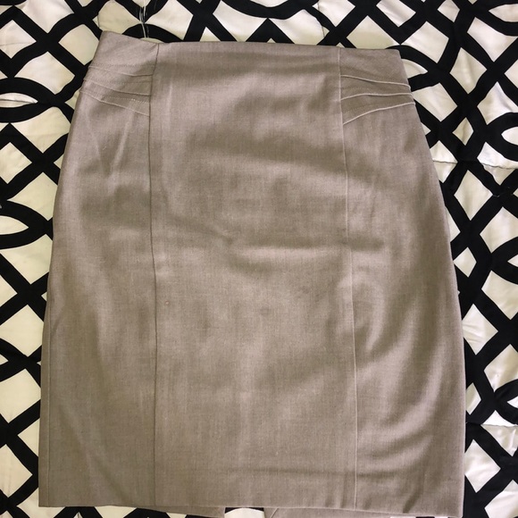 Express Dresses & Skirts - Express pencil skirt size 4 EUC